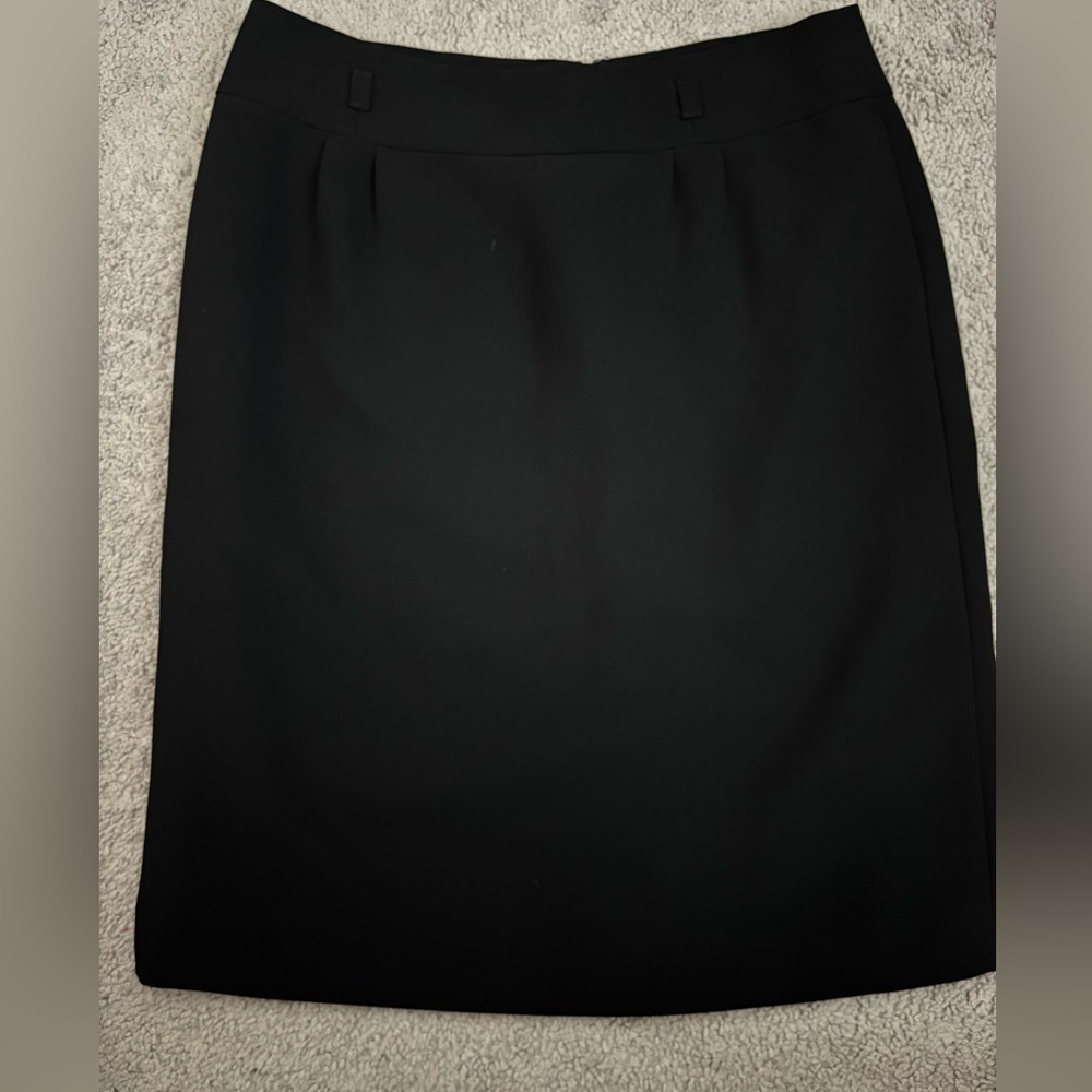 Women’s Classic Straight Black‎ Skirt Size 10